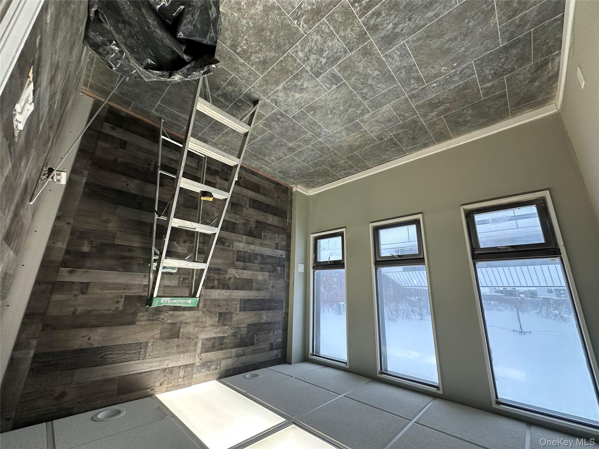 135 Rockaway, Lawrence, NY 11559