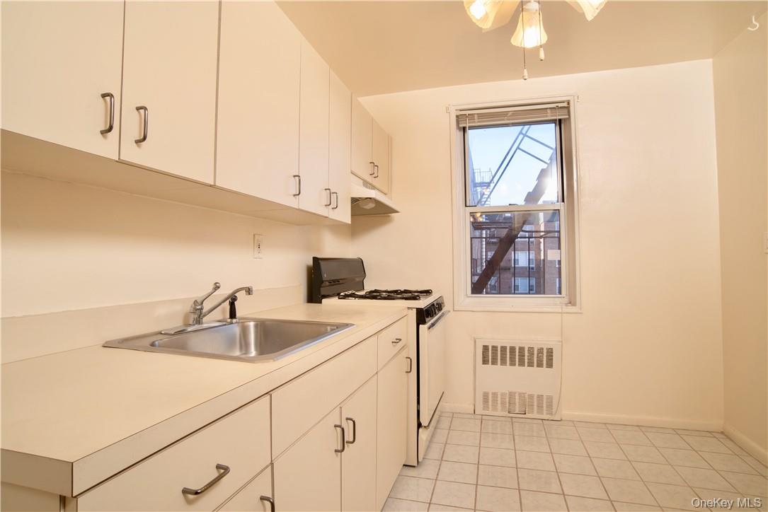 2 Sadore Lane # 6R, Yonkers, NY 10710