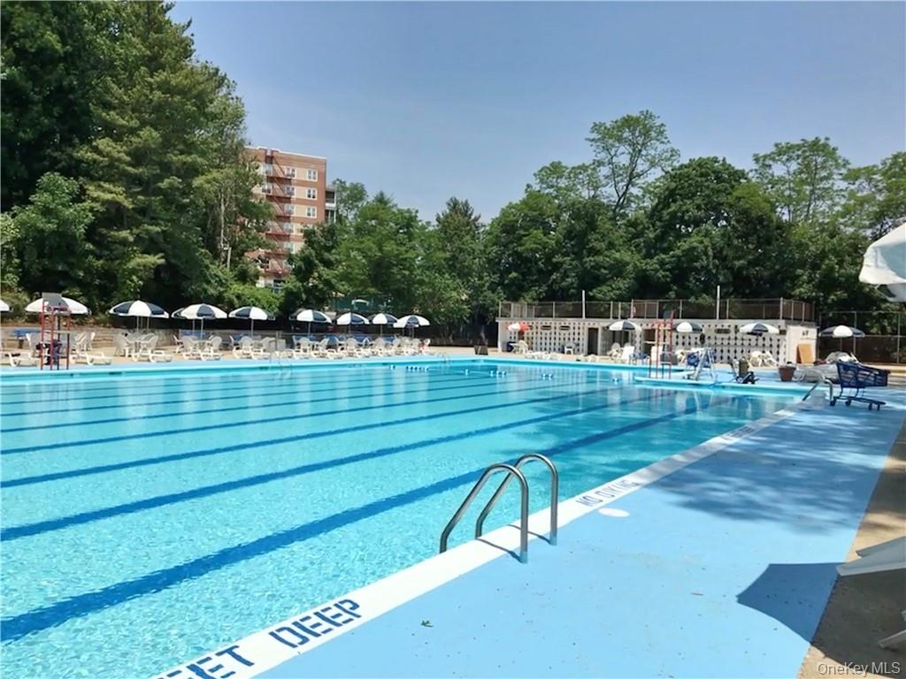 2 Sadore Lane # 6R, Yonkers, NY 10710