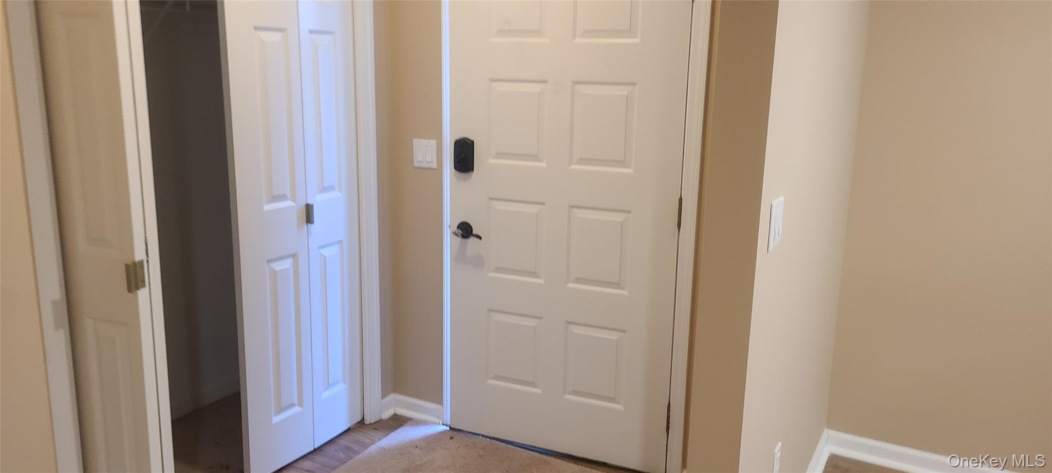 106 Crystal Hill Lane # 106, Poughkeepsie, NY 12603