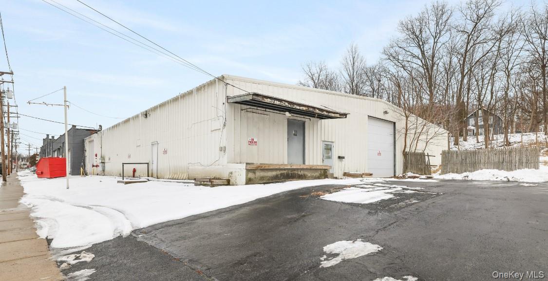 105 Sprague Avenue, Middletown, NY 10940