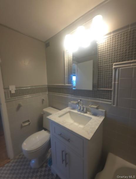 2 Fordham Hill Oval # 12E, Bronx, NY 10468