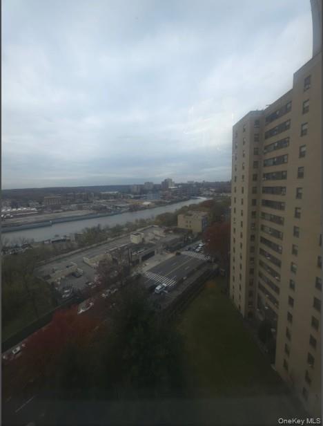 2 Fordham Hill Oval # 12E, Bronx, NY 10468