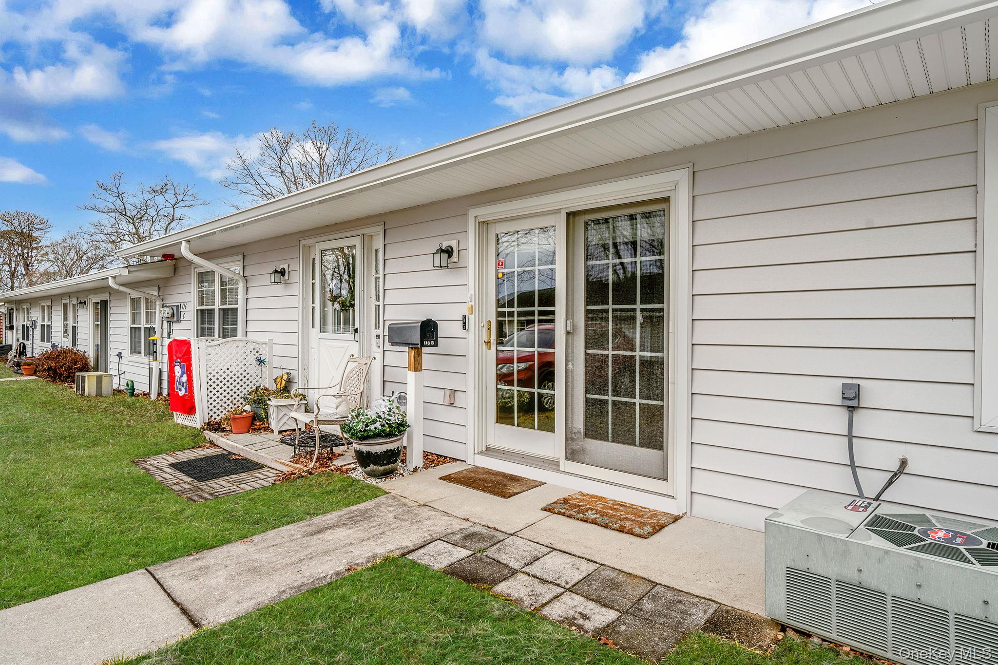 116 Exmore Court, Ridge, NY 11961