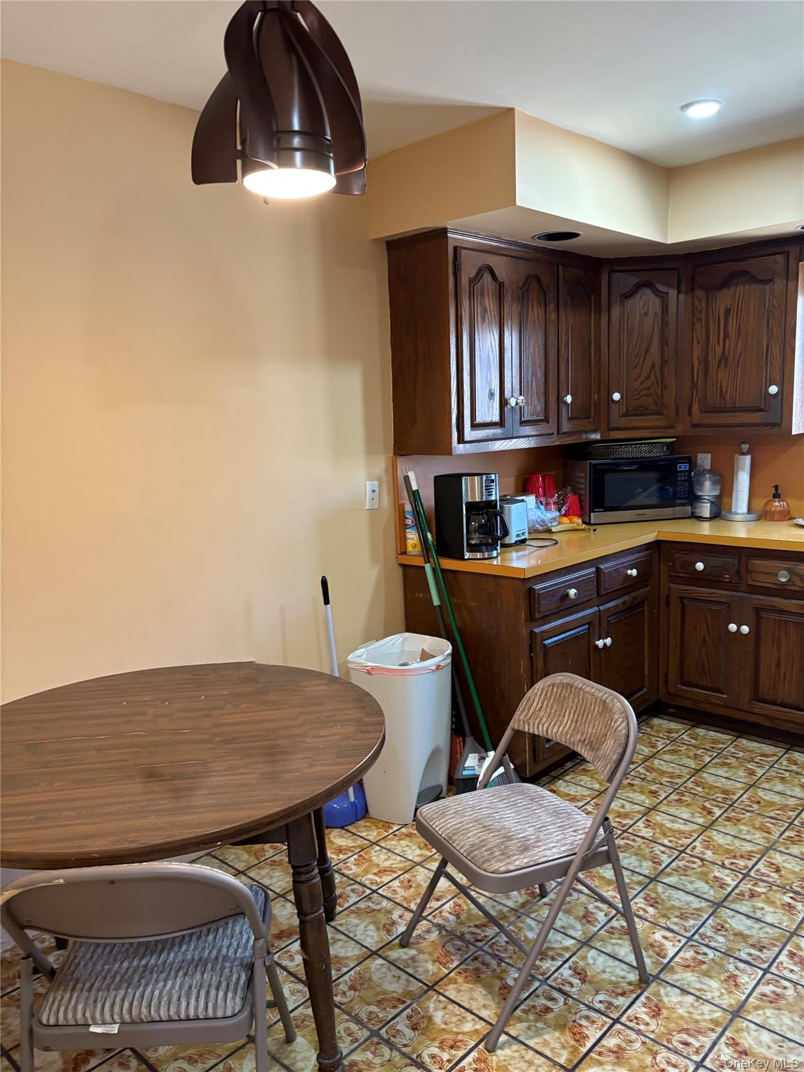 Cedarhurst, NY 11516