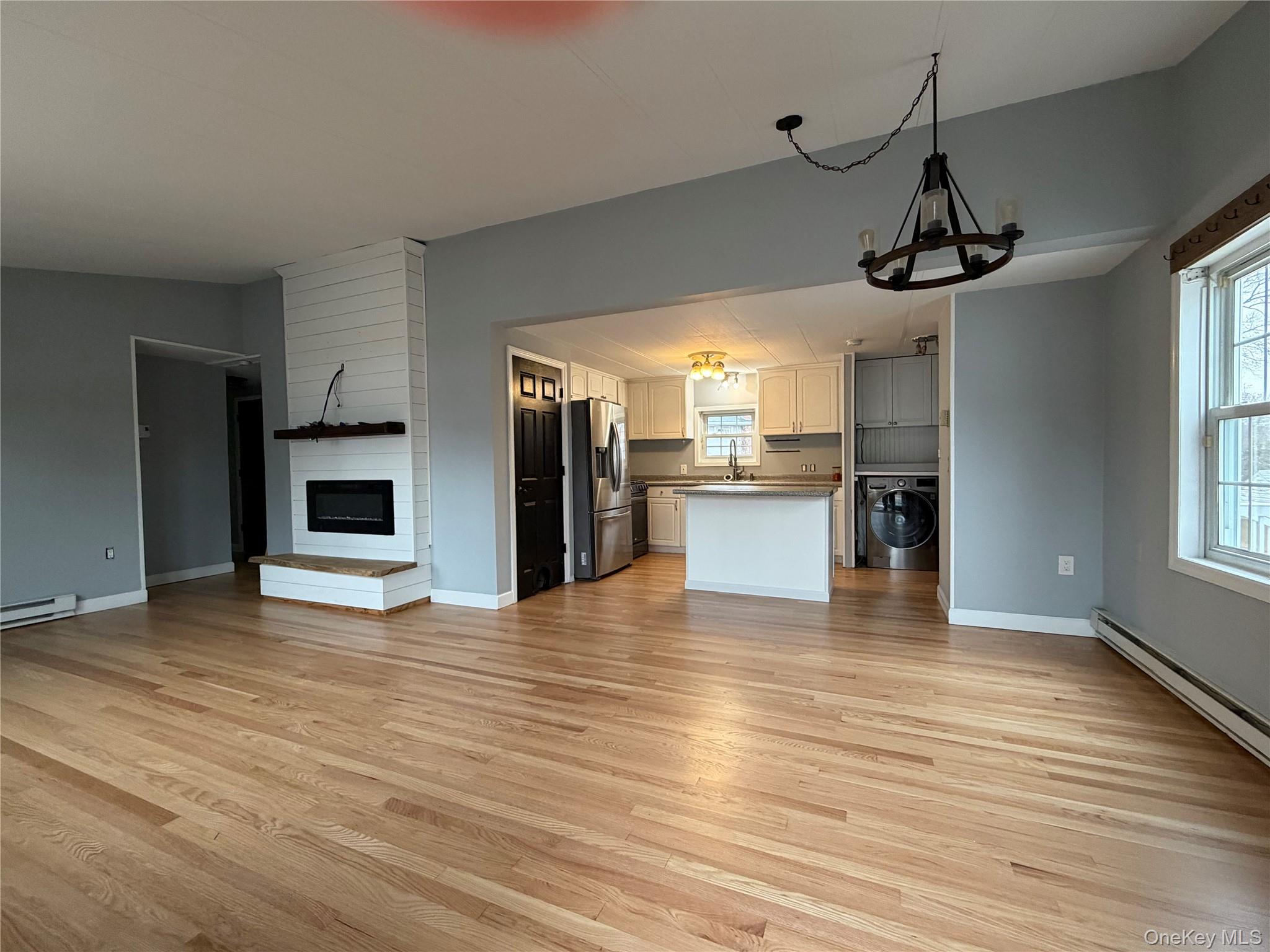 101 Rosevale Avenue E, Ronkonkoma, NY 11779