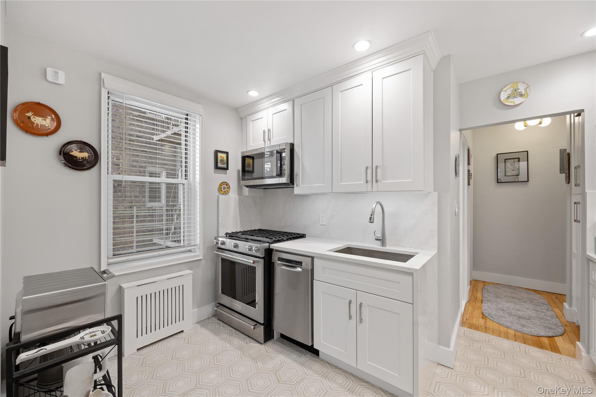 112-20 72nd Drive # B35, Forest Hills, NY 11375