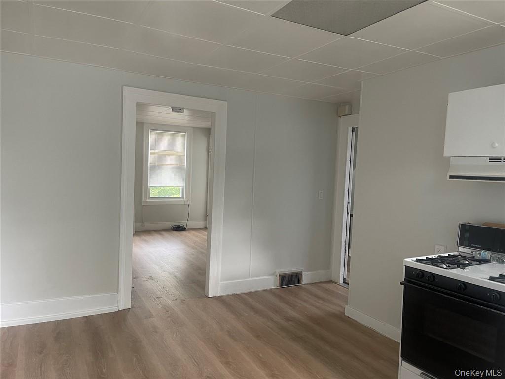 8 Mansion Street # 2, Poughkeepsie, NY 12601