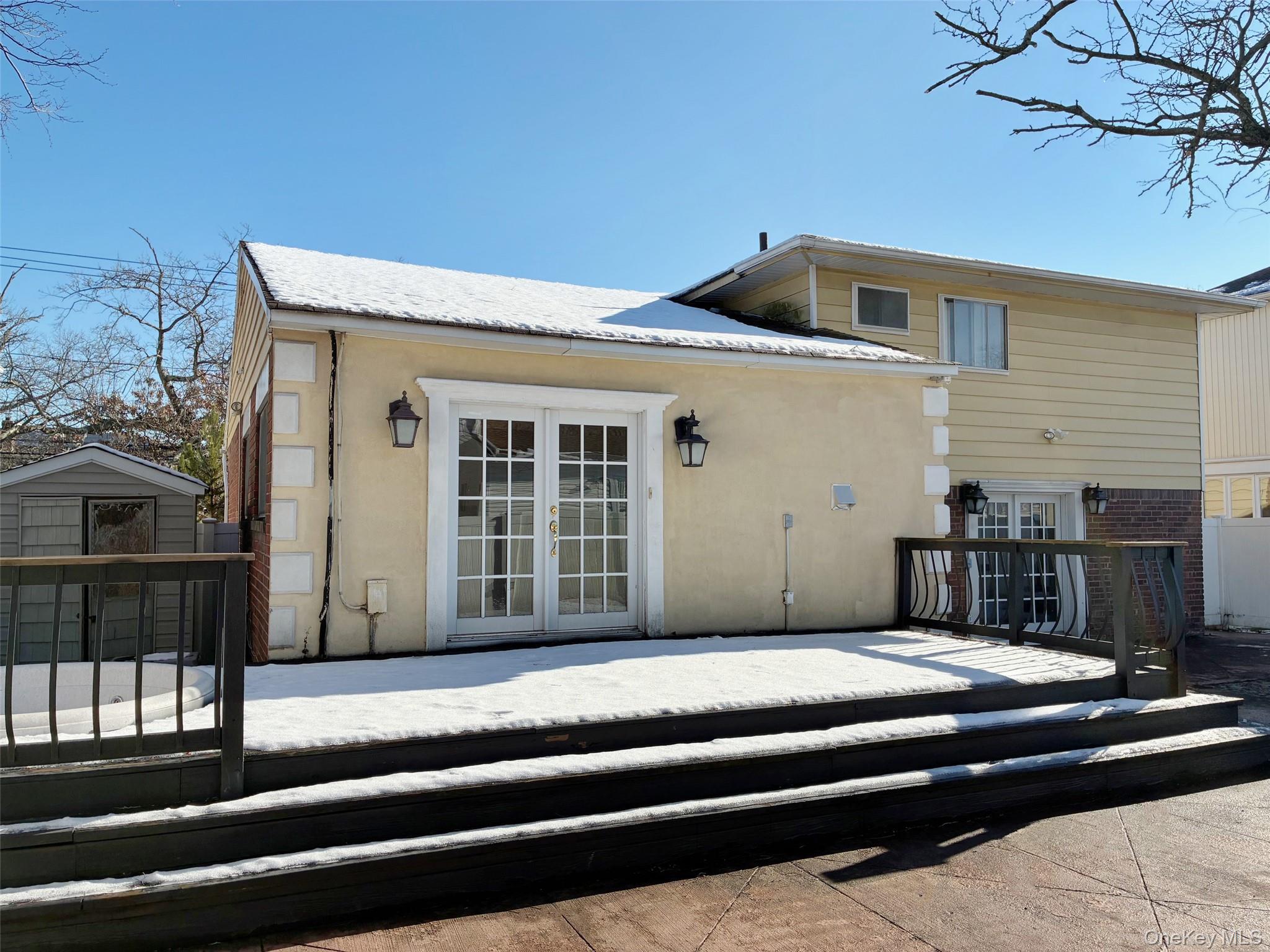 3186 Grand Avenue, Baldwin Harbor, NY 11510