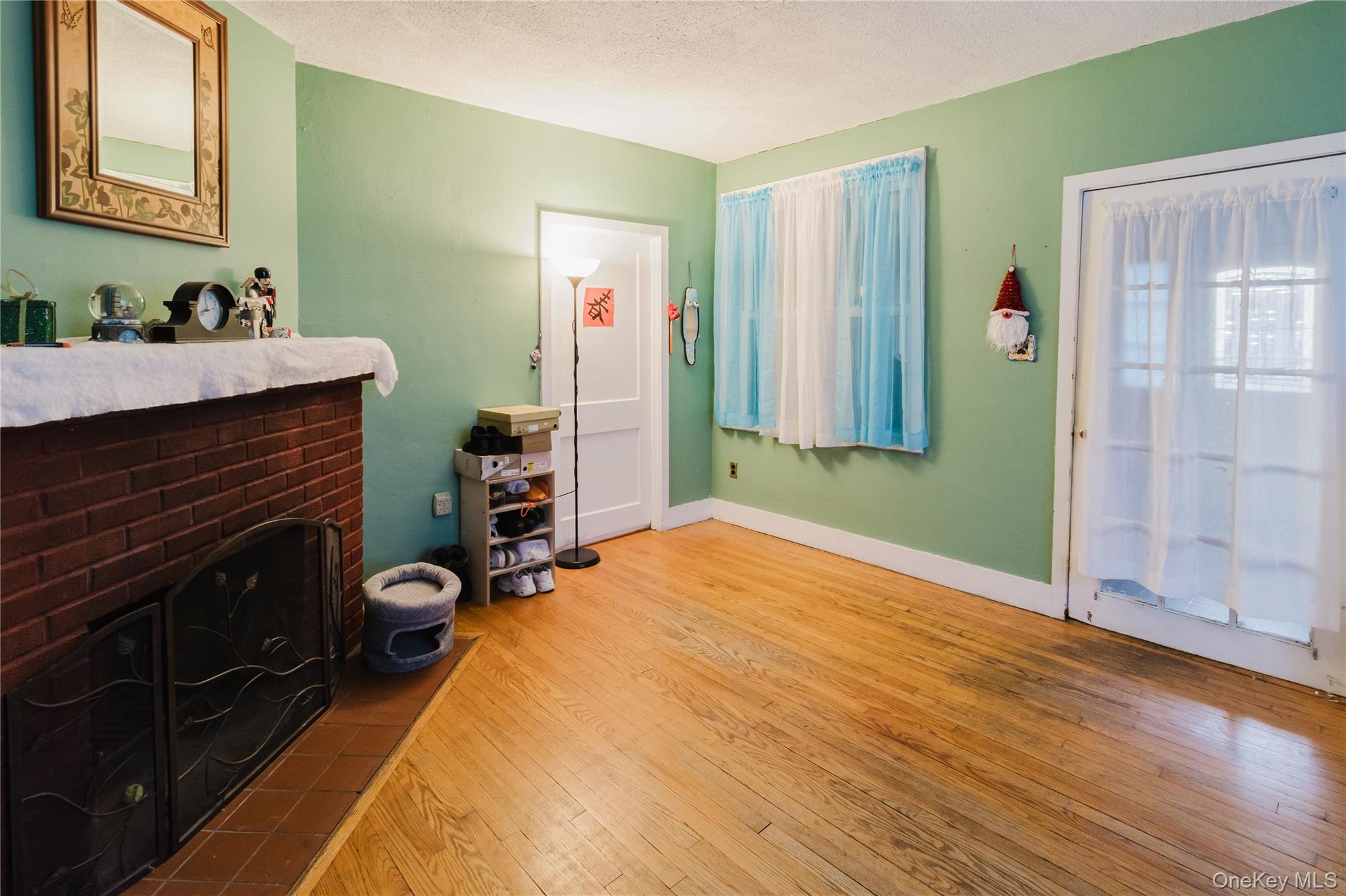 6 Stowe Road, Peekskill, NY 10566