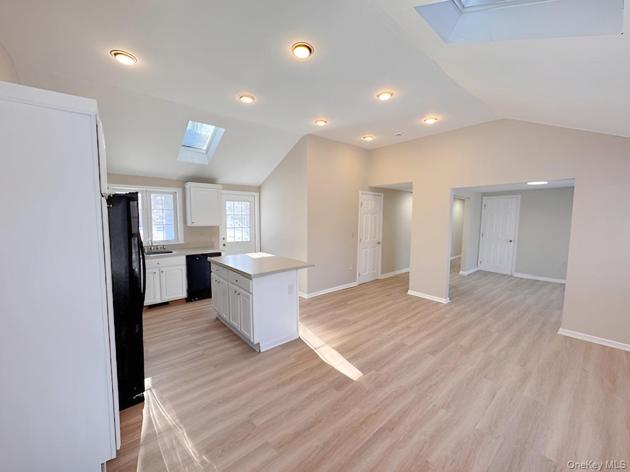 3 Glade Road, Poughkeepsie, NY 12601