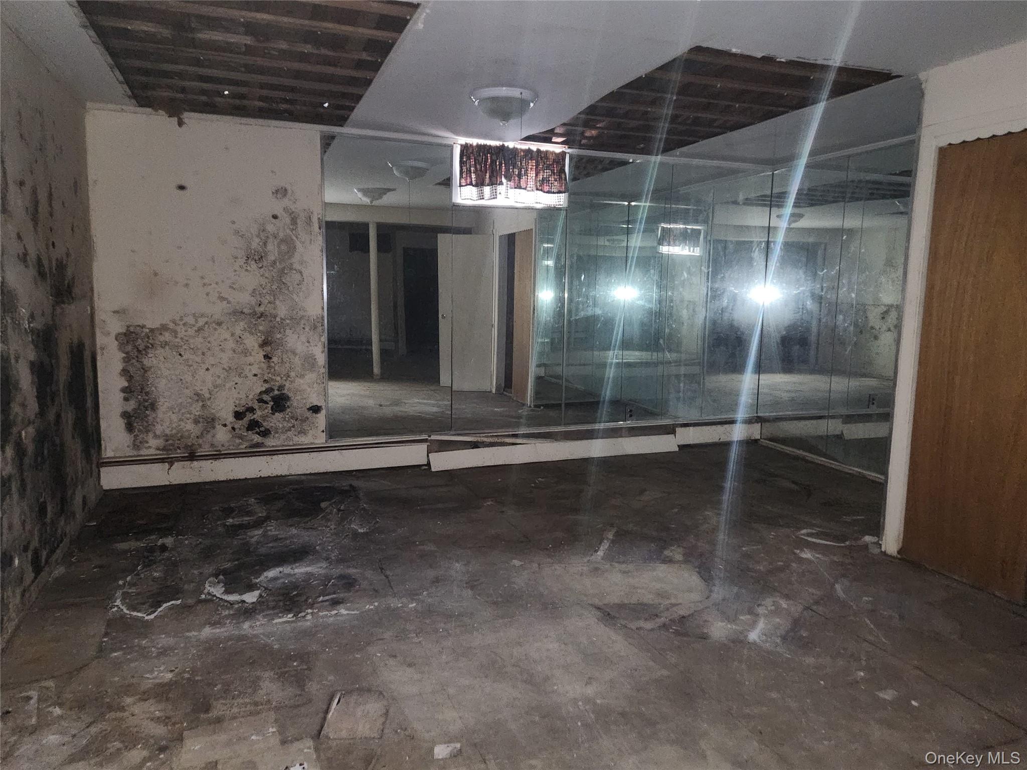 3237 Rawlins Avenue, Bronx, NY 10465