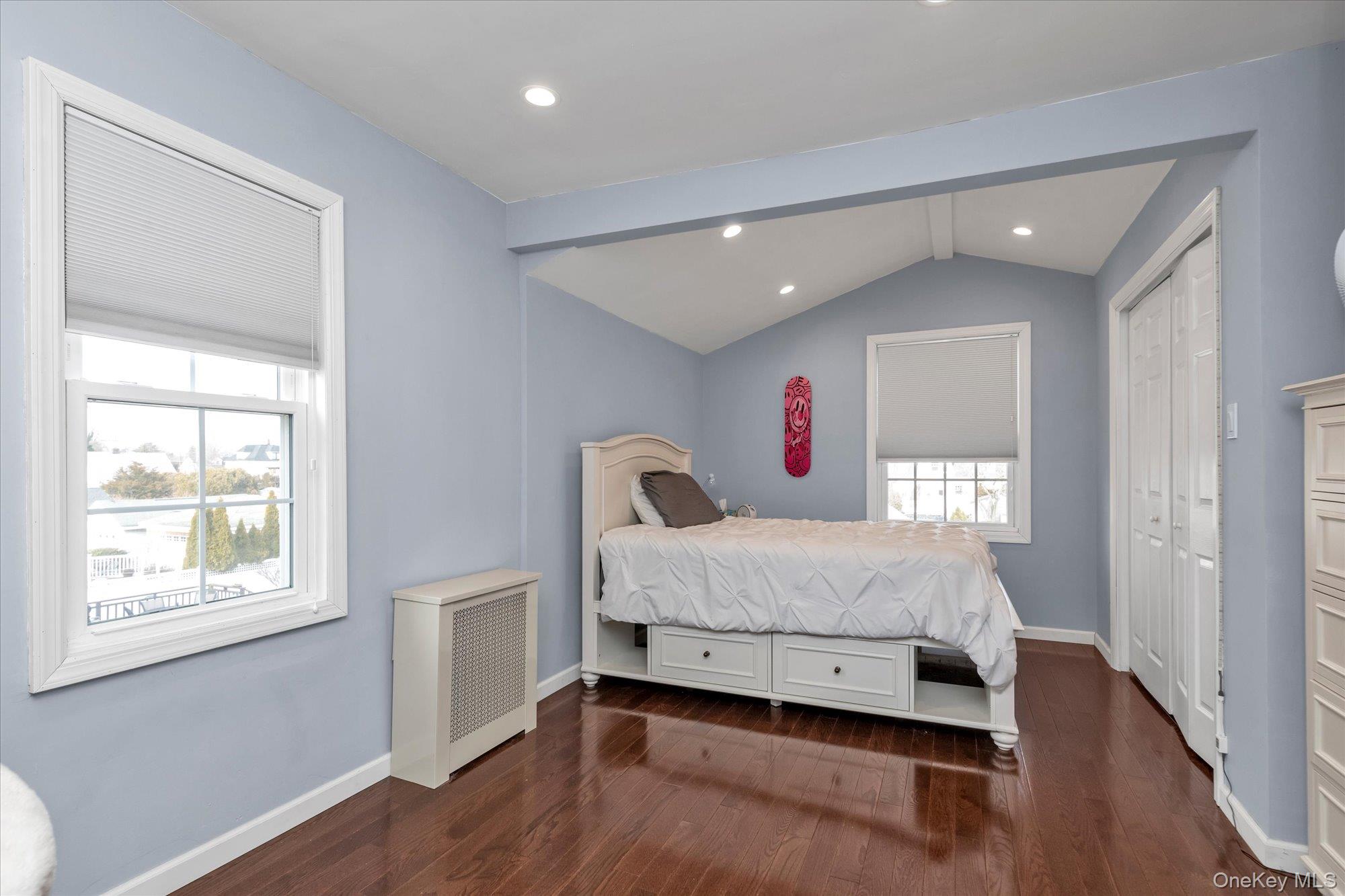 41 Marion Street, Lynbrook, NY 11563