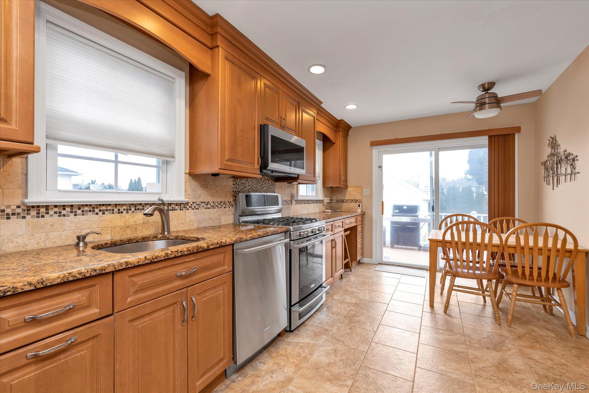 41 Marion Street, Lynbrook, NY 11563