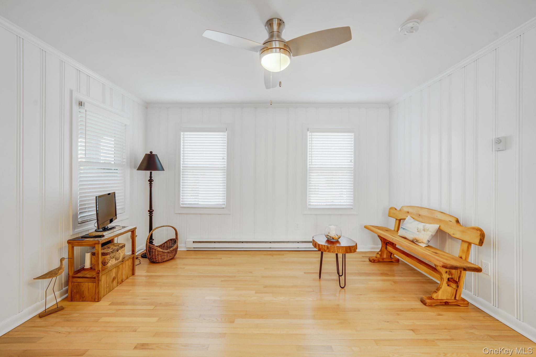 4 Wyandanch Trail, Ridge, NY 11961