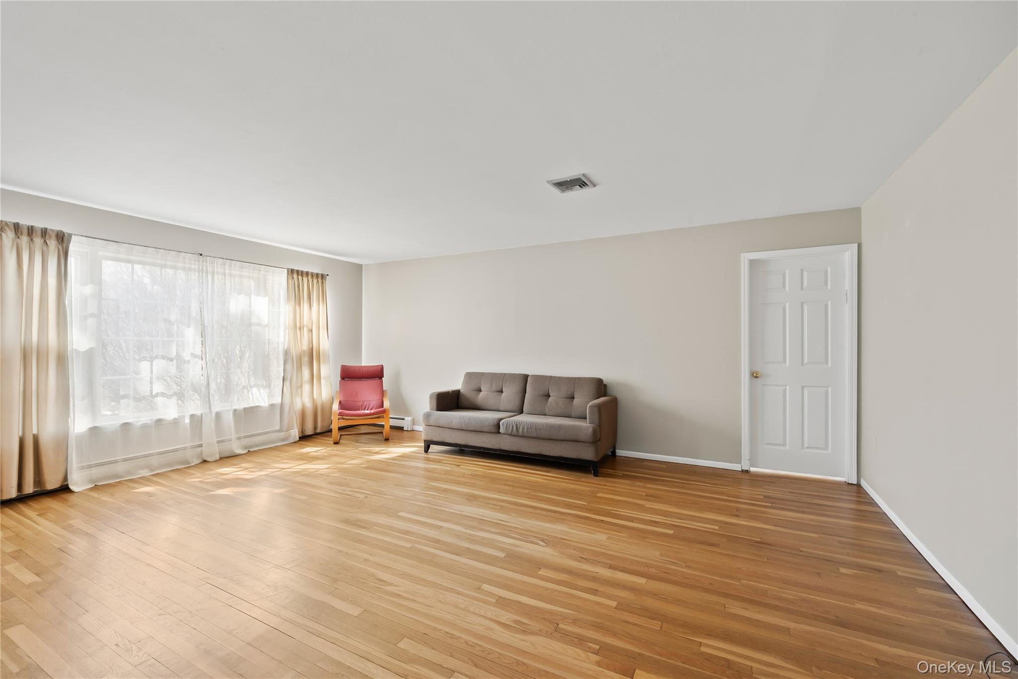 8A Augur Road, Airmont, NY 10901