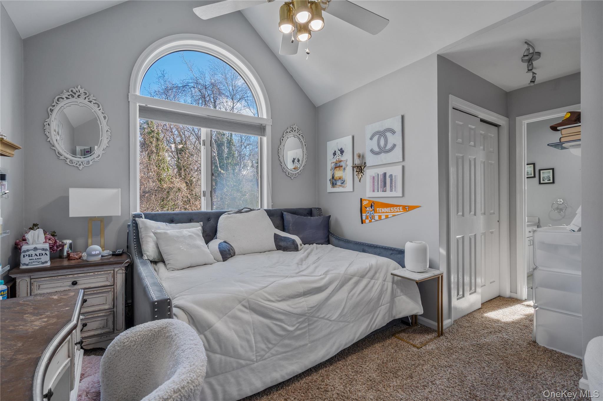 65 Birchbrook Drive, Smithtown, NY 11787