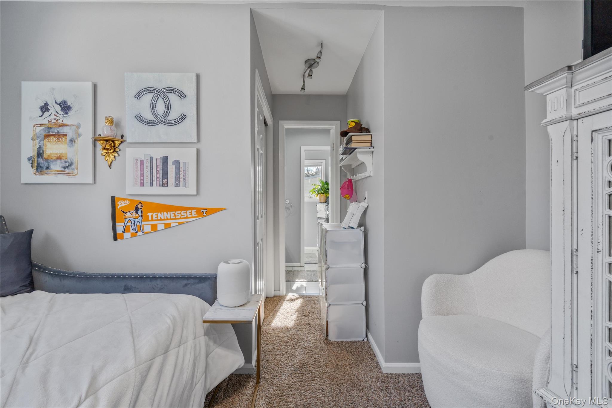 65 Birchbrook Drive, Smithtown, NY 11787