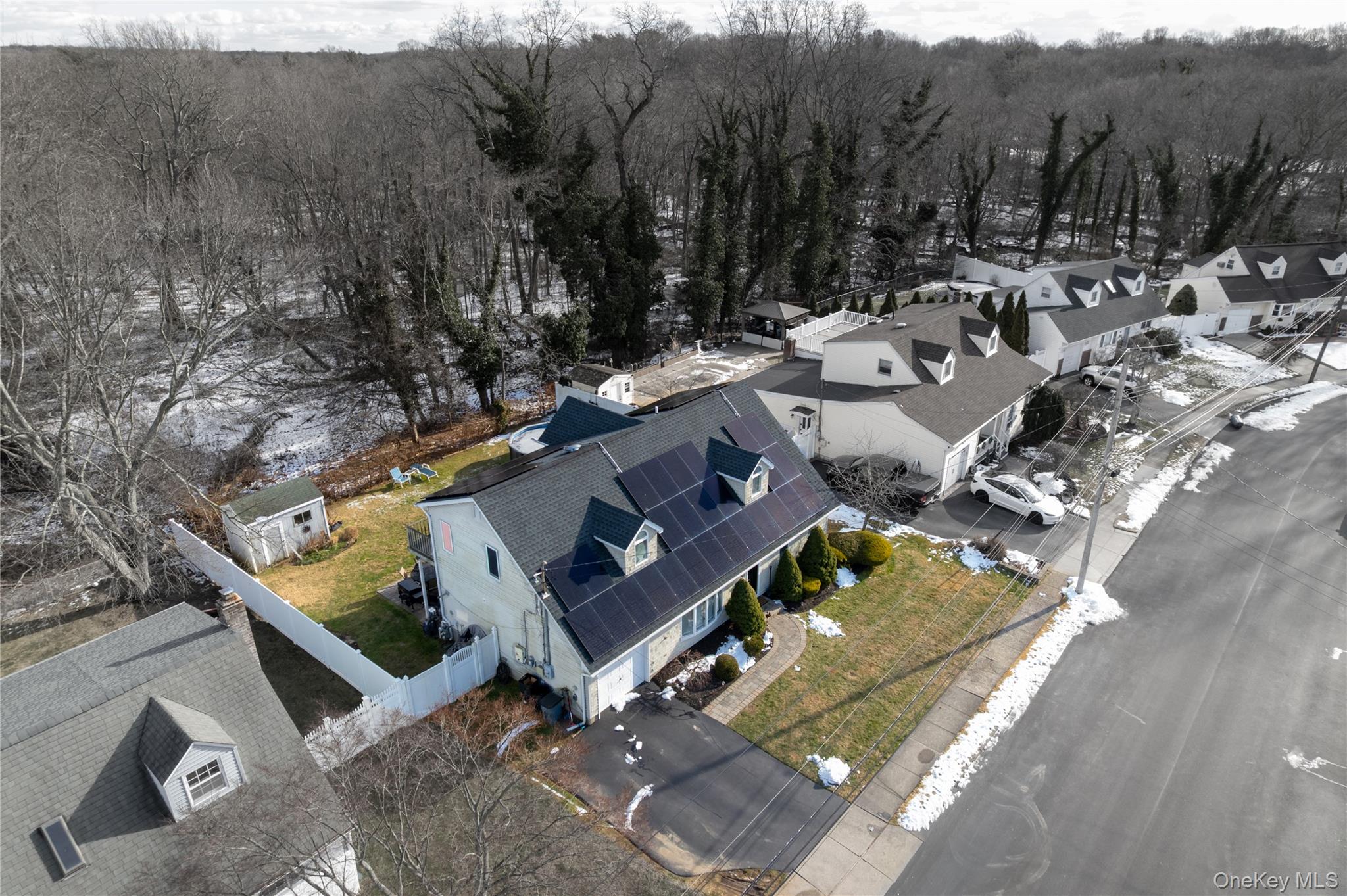 65 Birchbrook Drive, Smithtown, NY 11787