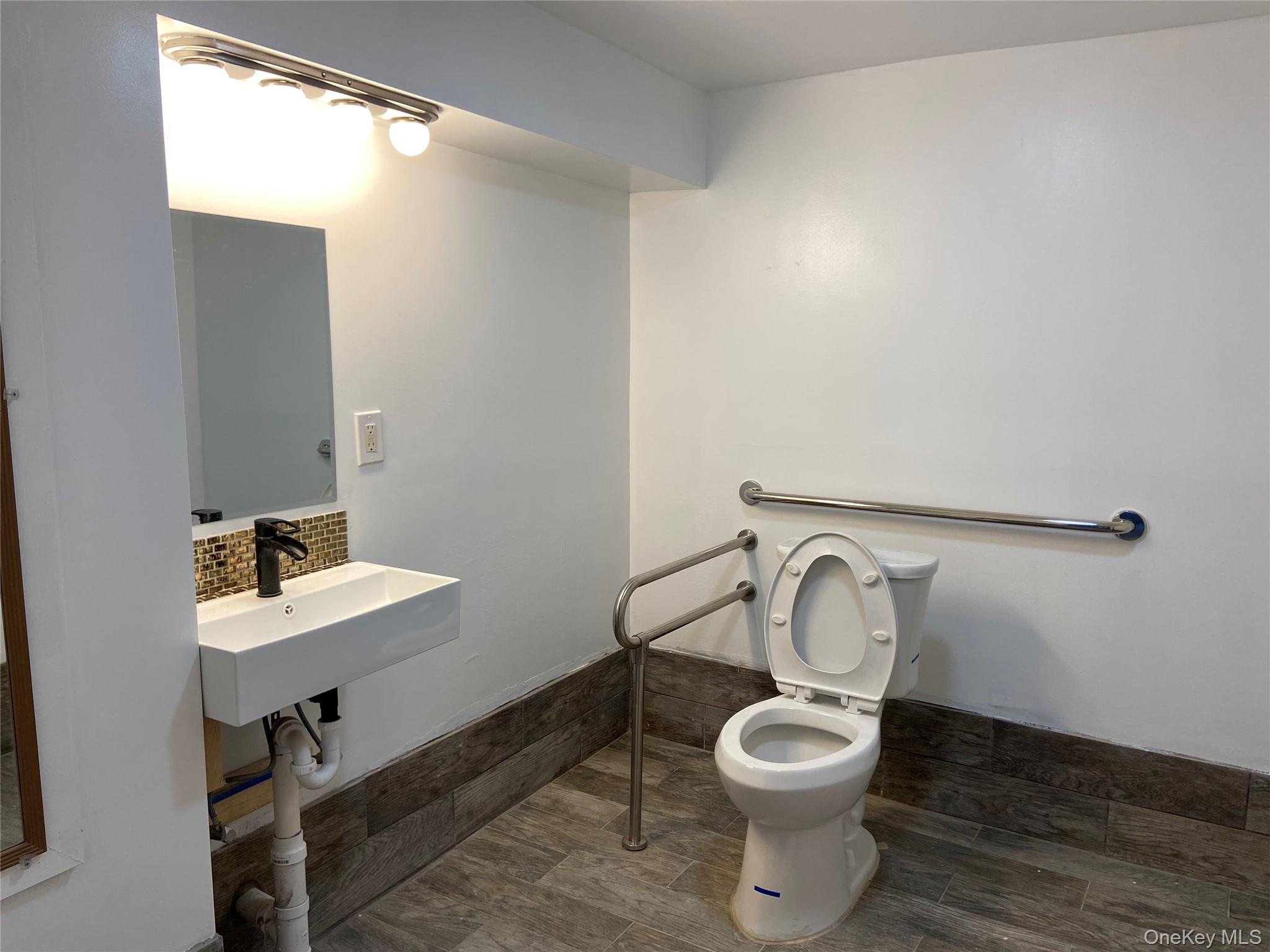 207 Monhagen Avenue, Middletown, NY 10940