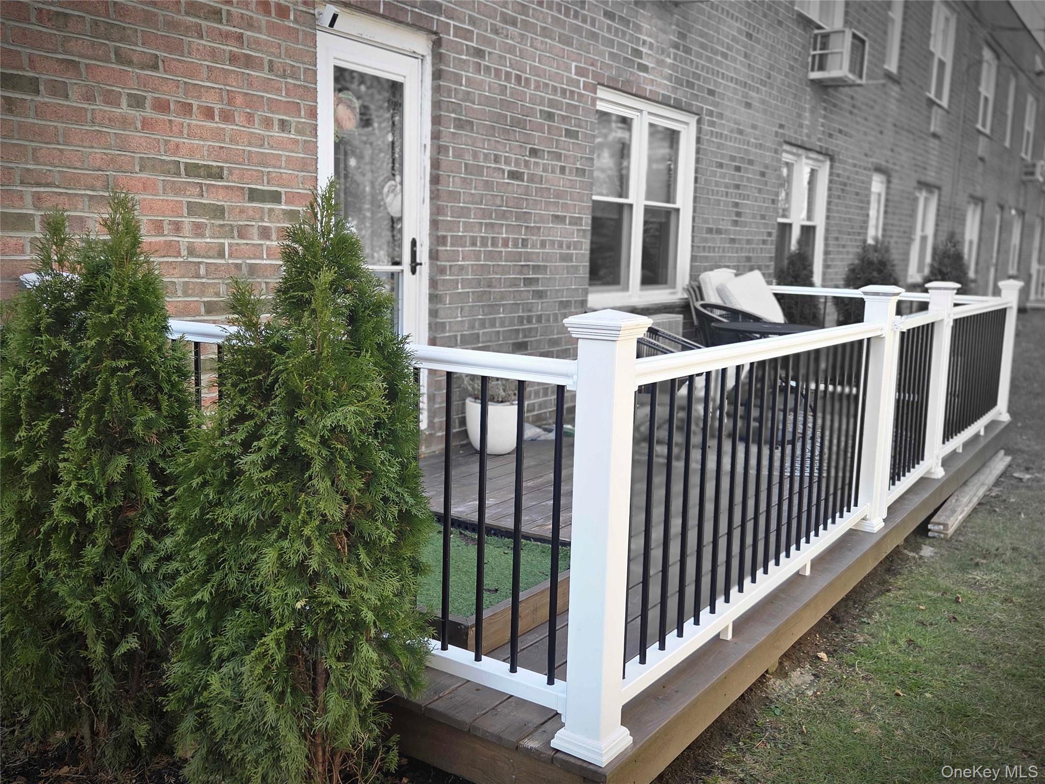 570 Broadway # 16A, Lynbrook, NY 11563