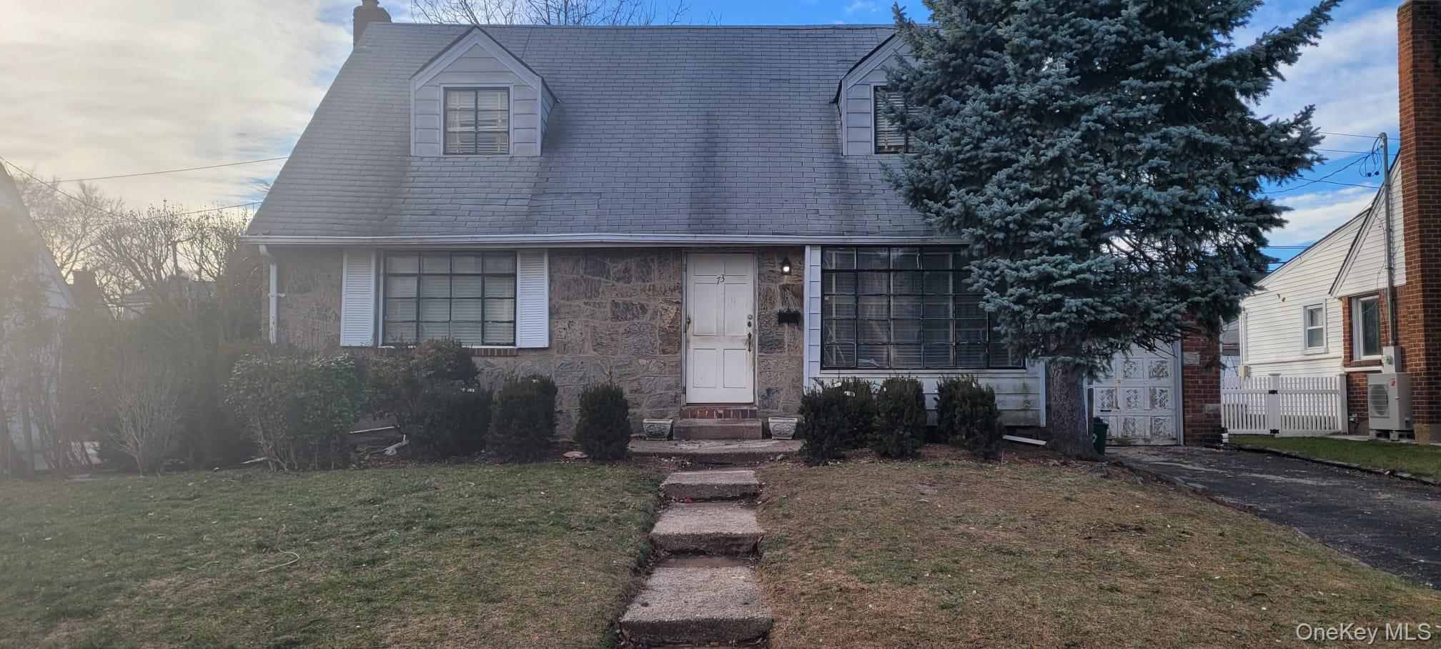 73 Schumacher Drive, New Hyde Park, NY 11040