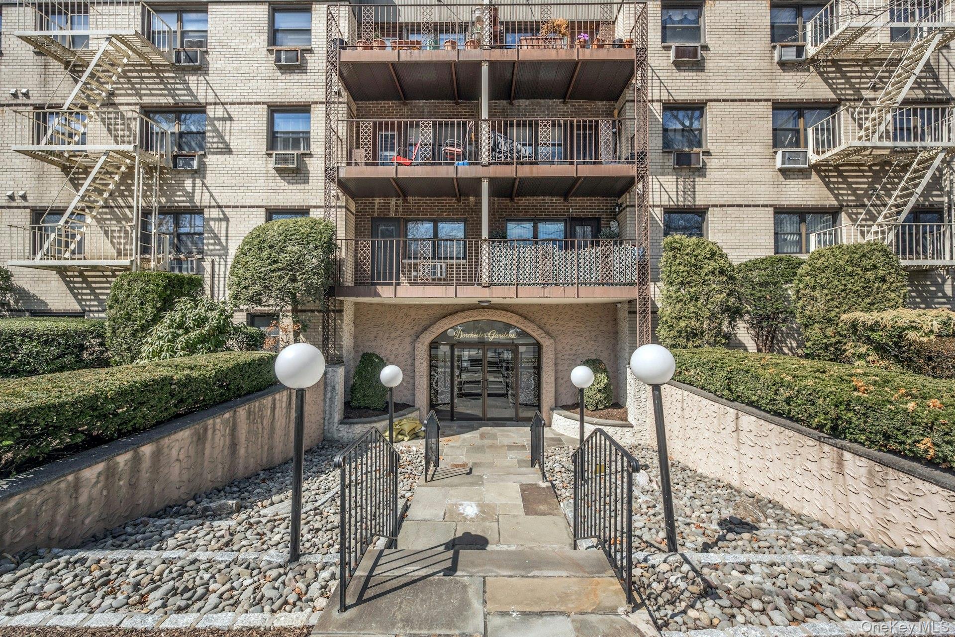 2261 Palmer Avenue # 2M, New Rochelle, NY 10801