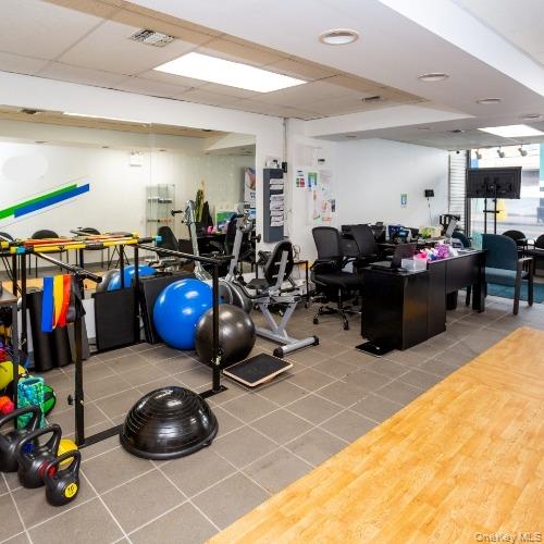 86-20 Jamaica Avenue, Woodhaven, NY 11421