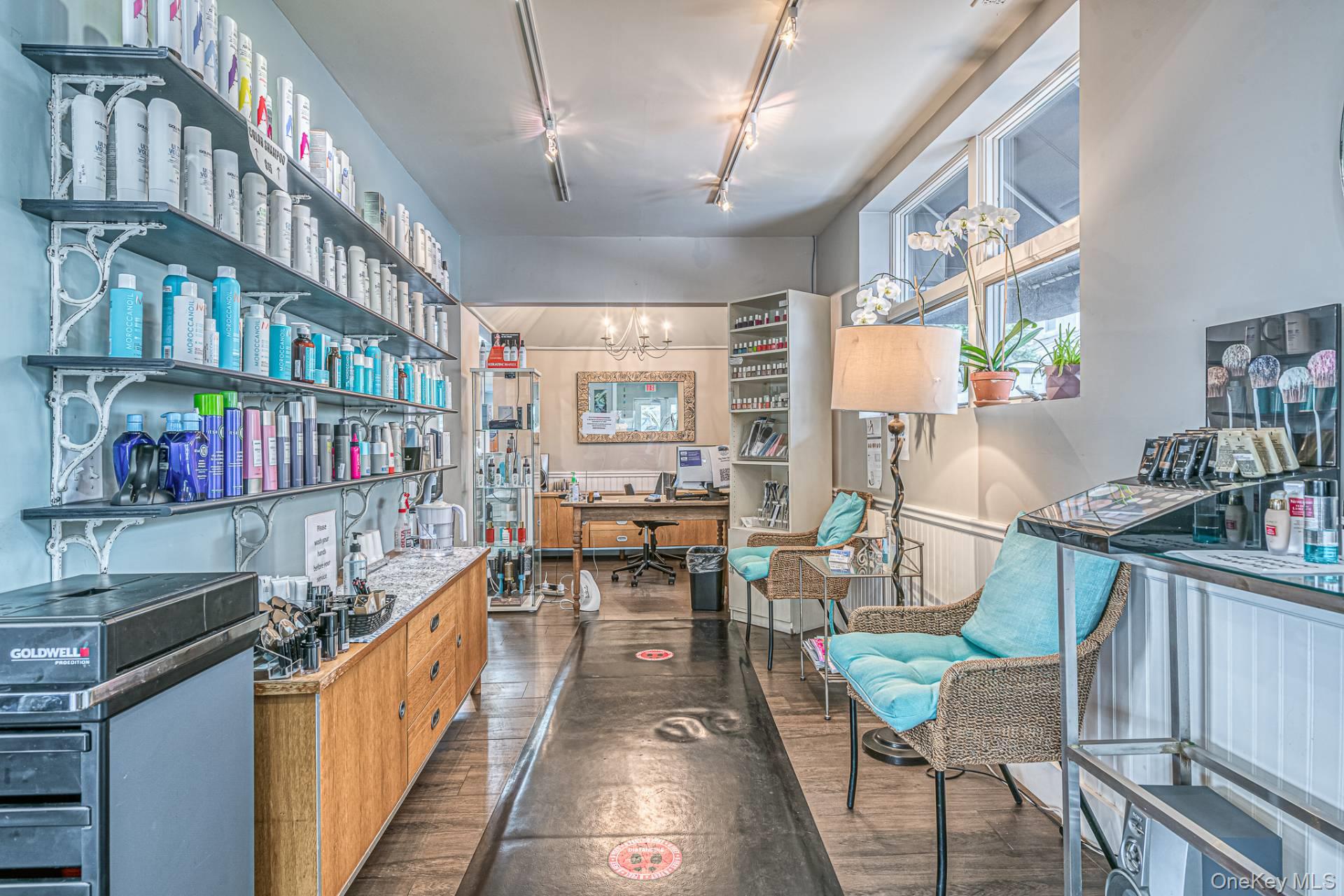 19 Corwith Avenue, Bridgehampton, NY 11932