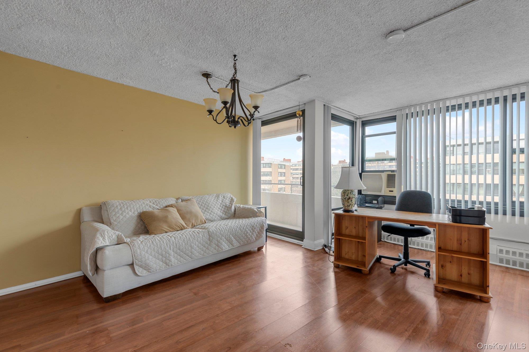 166-31 9th Ave # 8A, Beechhurst, NY 11357