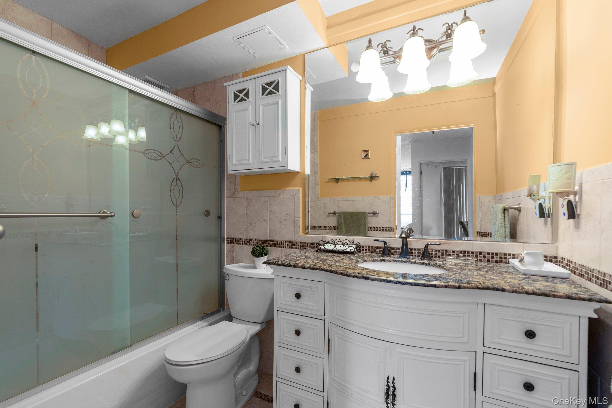 166-31 9th Ave # 8A, Beechhurst, NY 11357