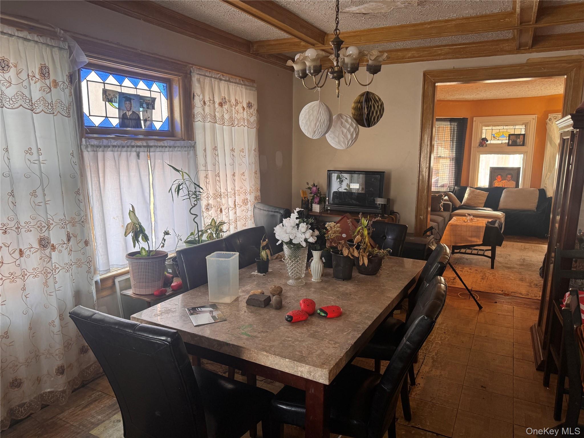 104-17 189th Street, Saint Albans, NY 11412