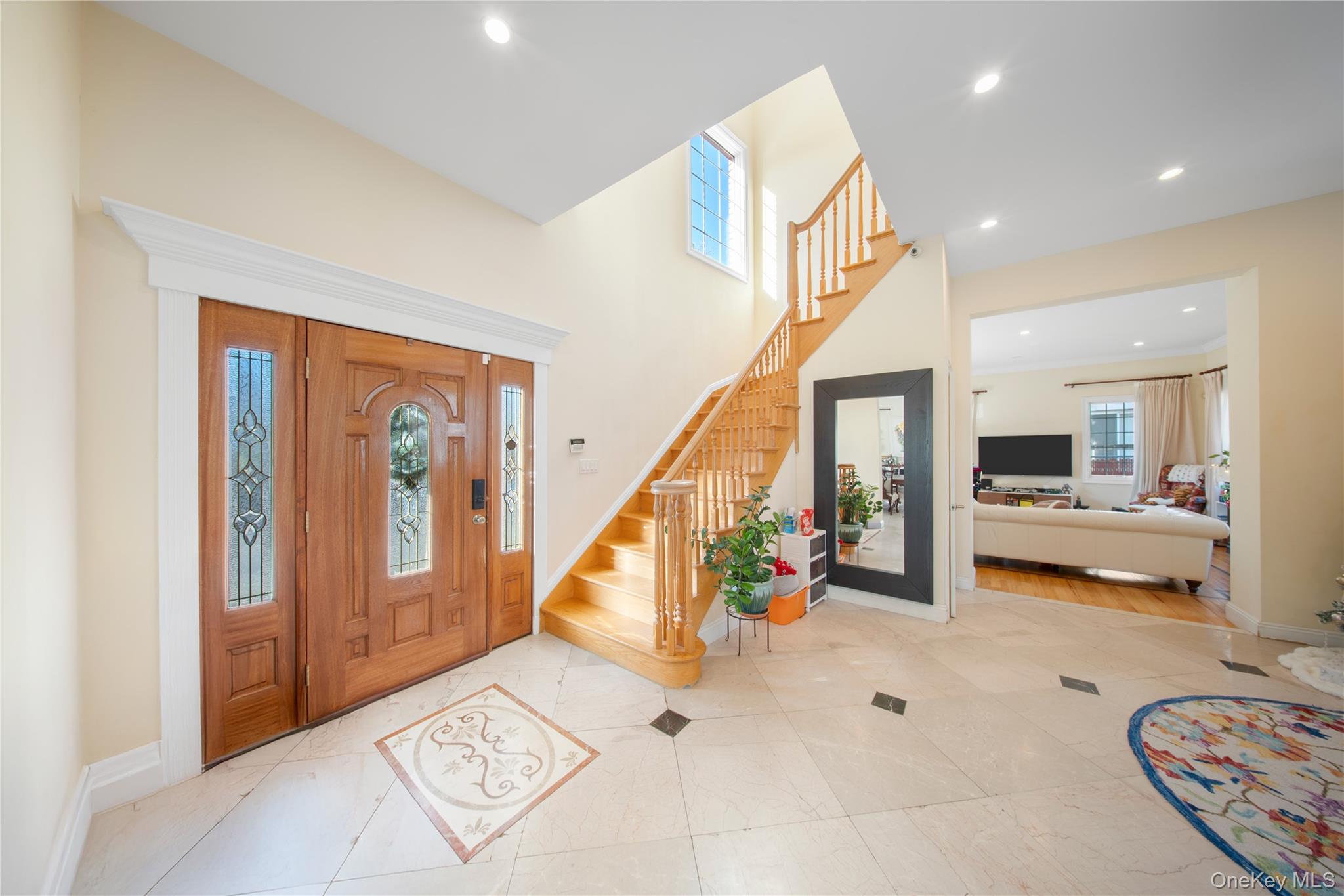 66-19 Commonwealth Boulevard, Little Neck, NY 11362