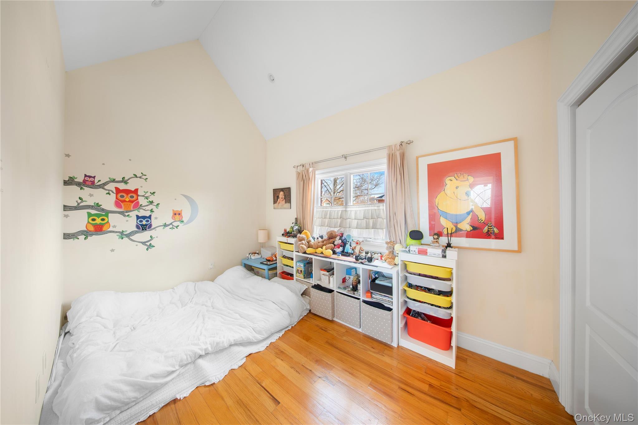 66-19 Commonwealth Boulevard, Little Neck, NY 11362