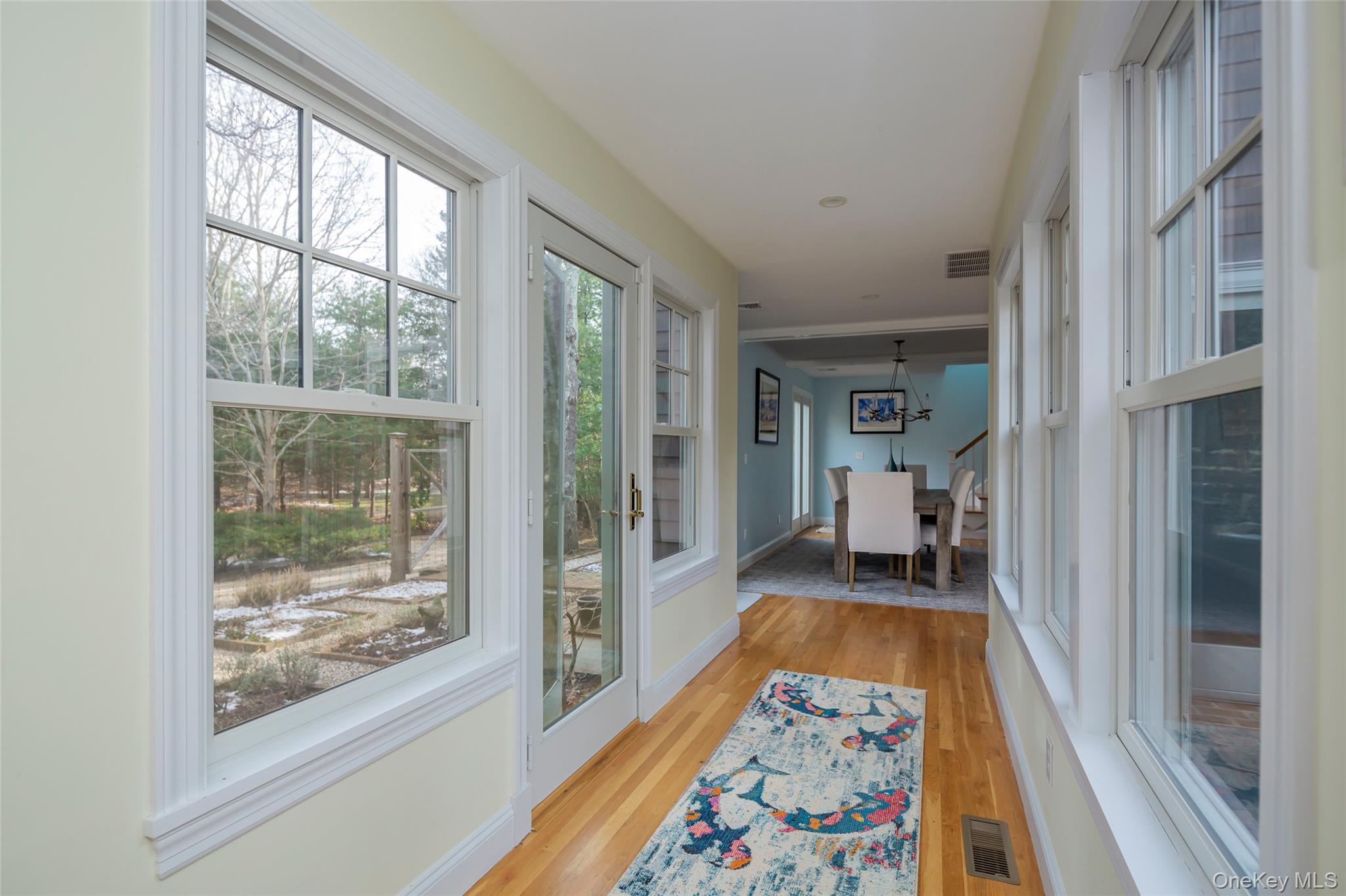 10 Deer Path, East Hampton, NY 11937