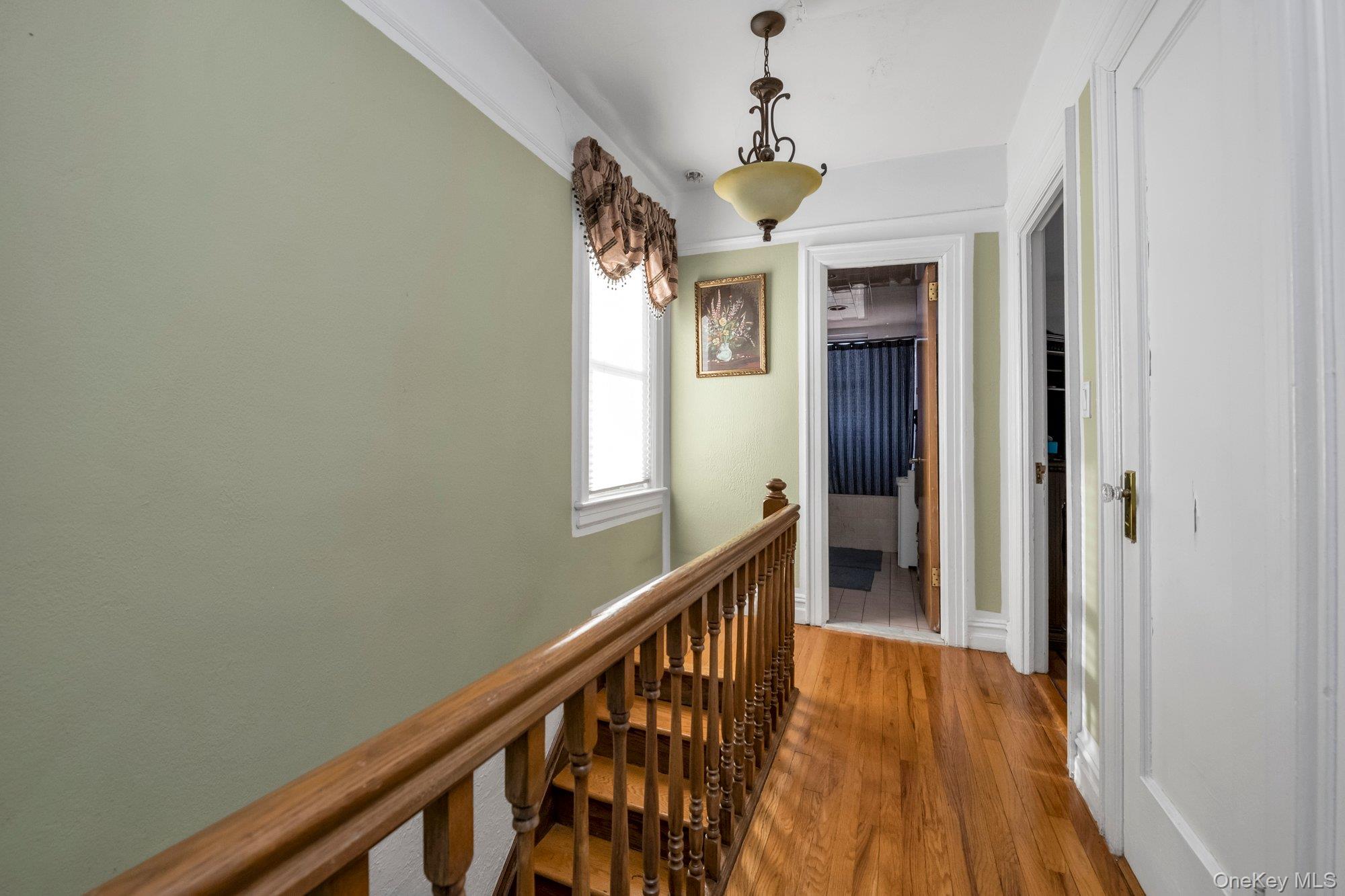 2445 Yates Avenue, Bronx, NY 10469