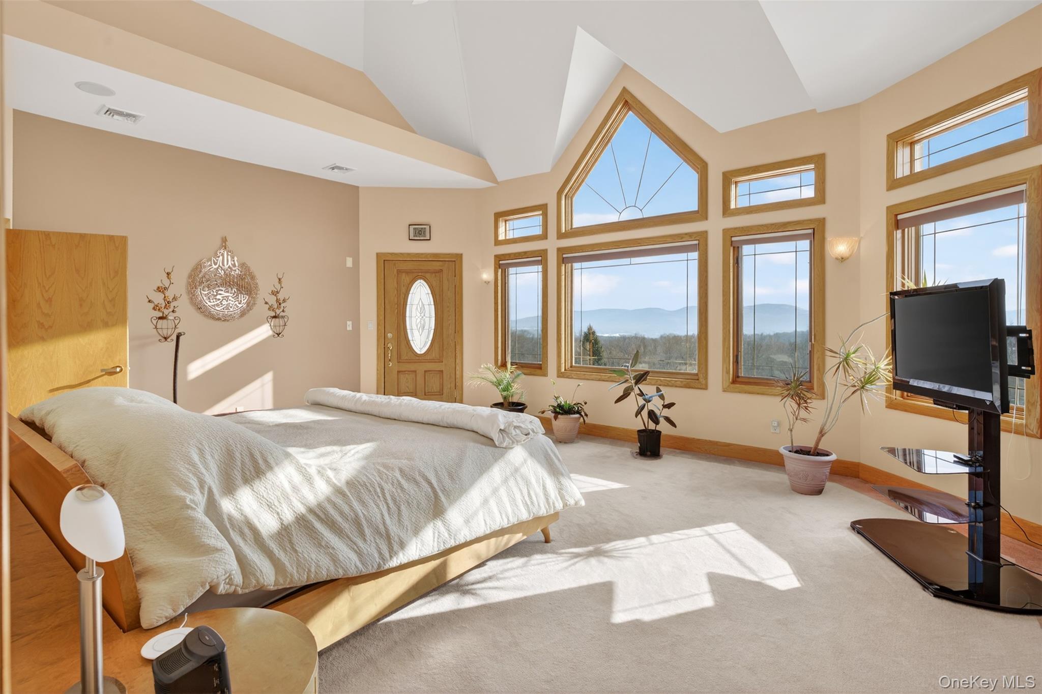 60 Cronomer Hts Drive, Newburgh, NY 12550