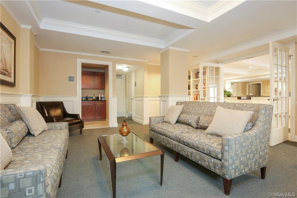 225 Stanley Avenue # 305, Mamaroneck, NY 10543