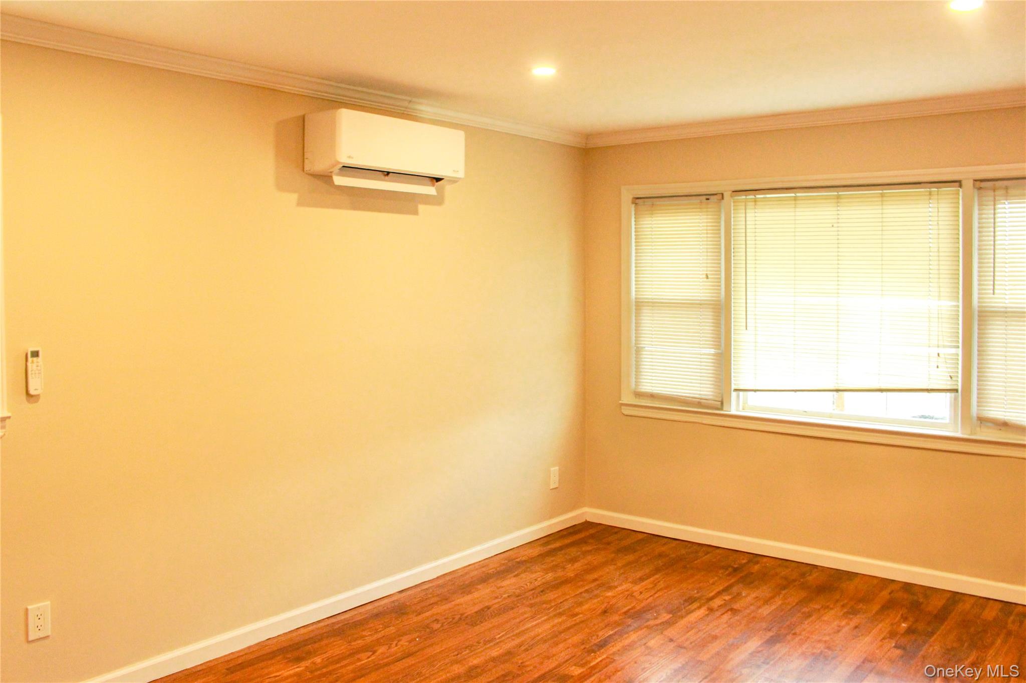 121 Nassau Boulevard, West Hempstead, NY 11552