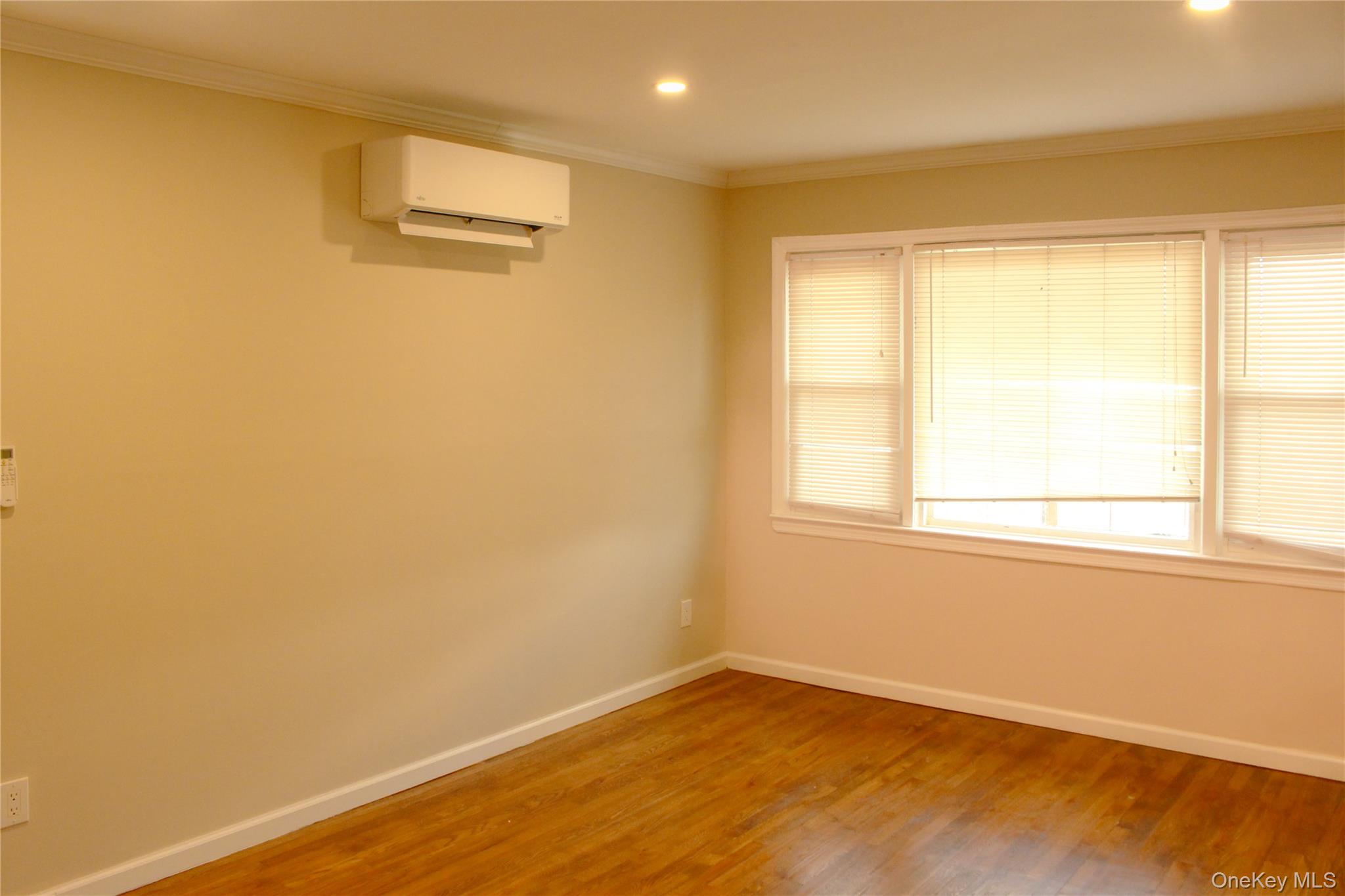 121 Nassau Boulevard, West Hempstead, NY 11552