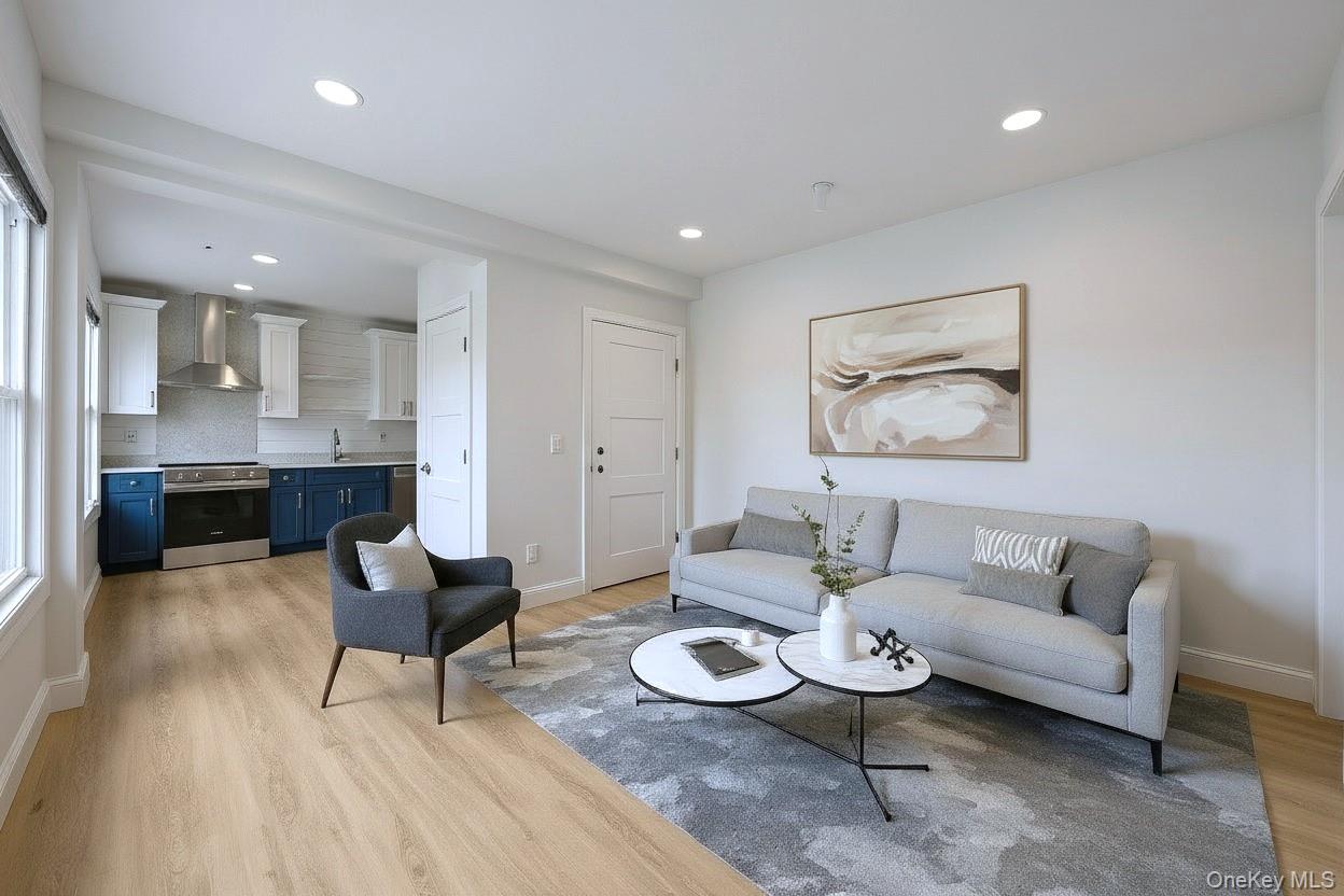 584 Main Street # 1, Islip, NY 11751