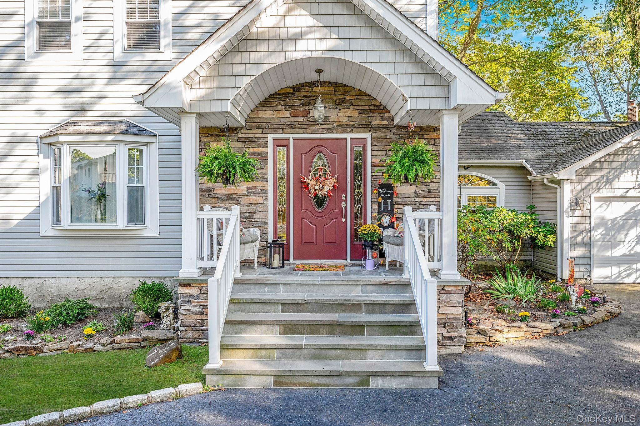 106 Springdale Drive, Ronkonkoma, NY 11779