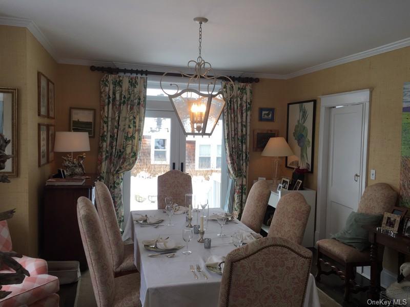 29 Ash Street, Locust Valley, NY 11560