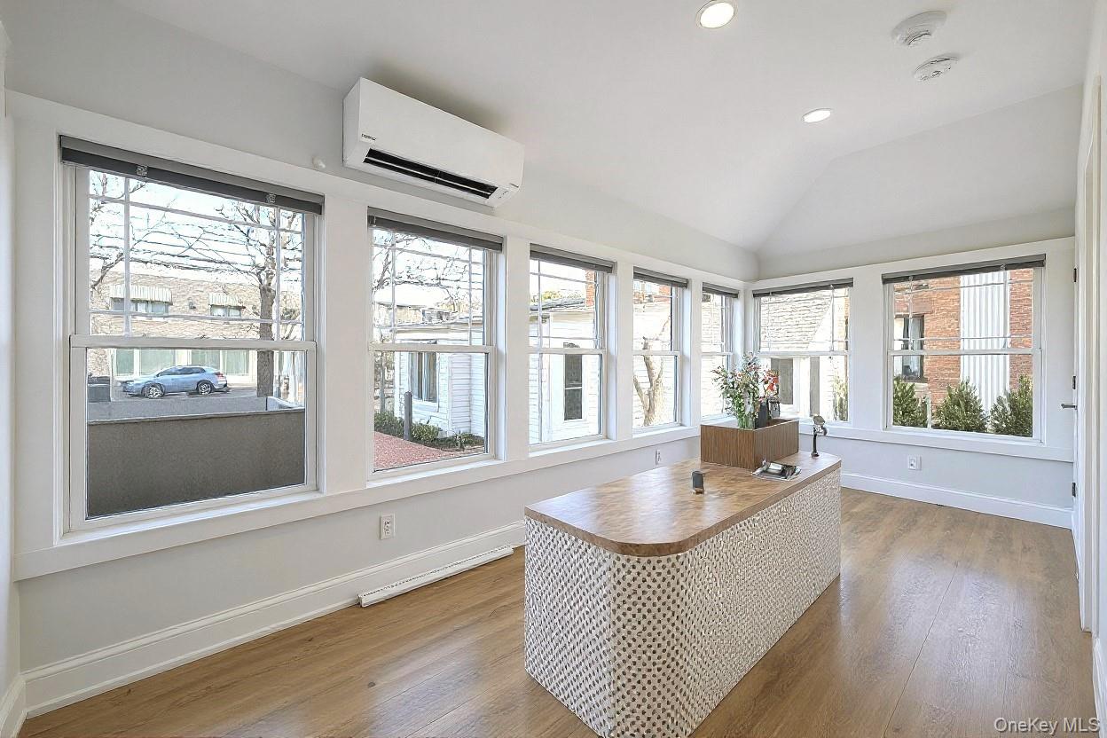 584 Main Street # 1, Islip, NY 11751