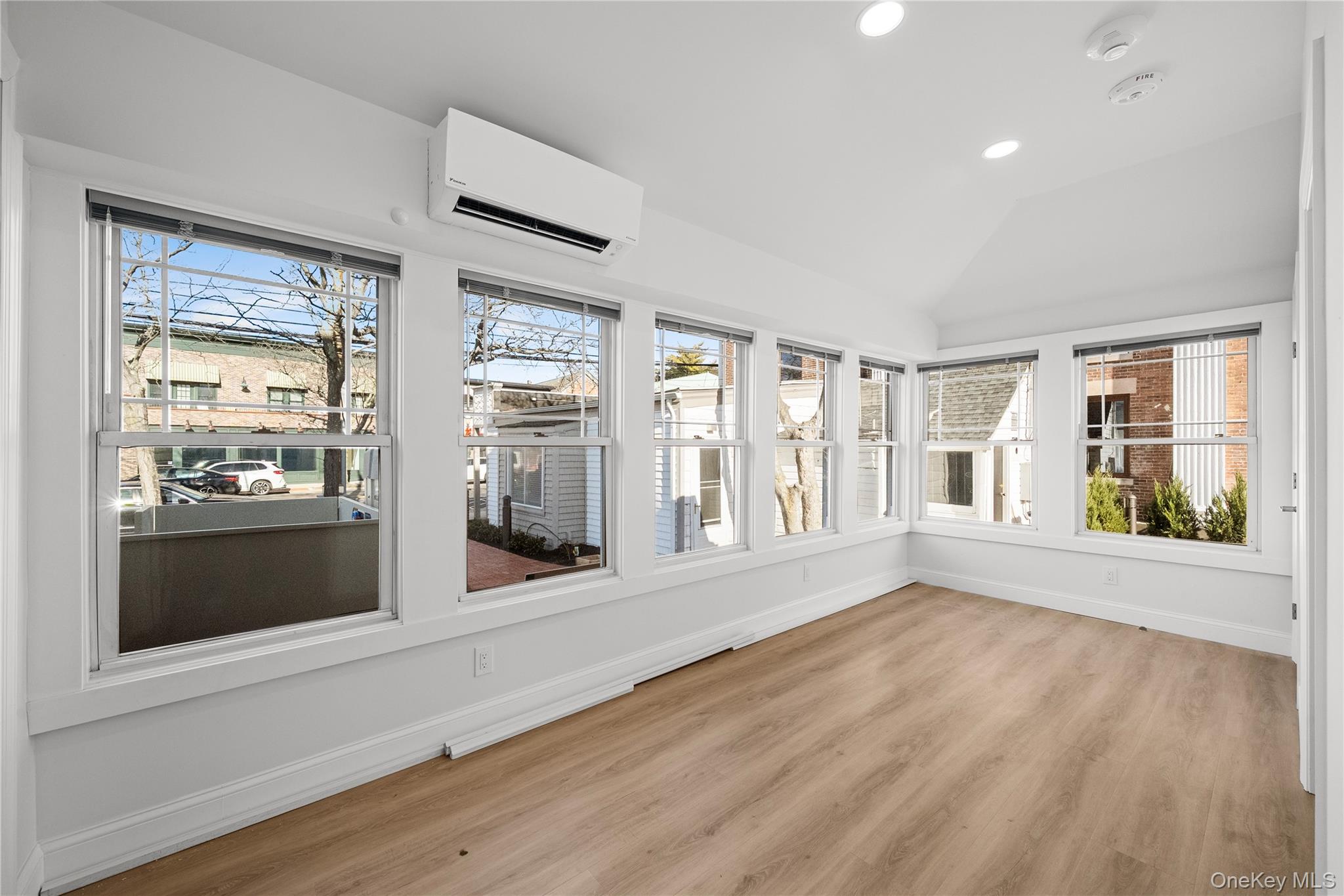 584 Main Street # 1, Islip, NY 11751