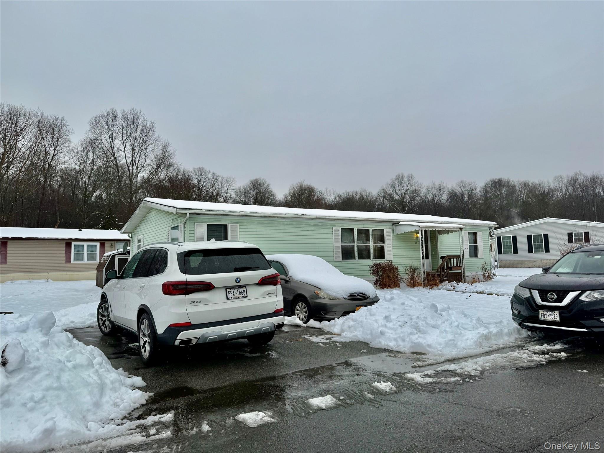 129 Brittany Terrace # 129, Rock Tavern, NY 12575