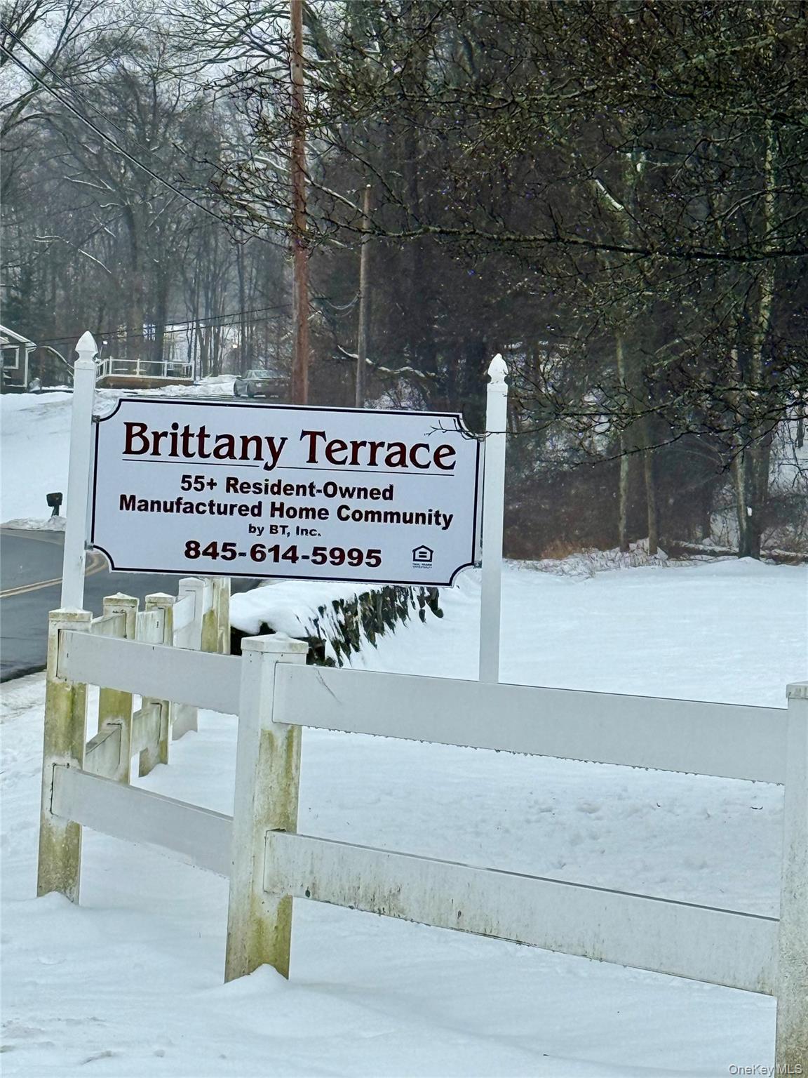 129 Brittany Terrace # 129, Rock Tavern, NY 12575