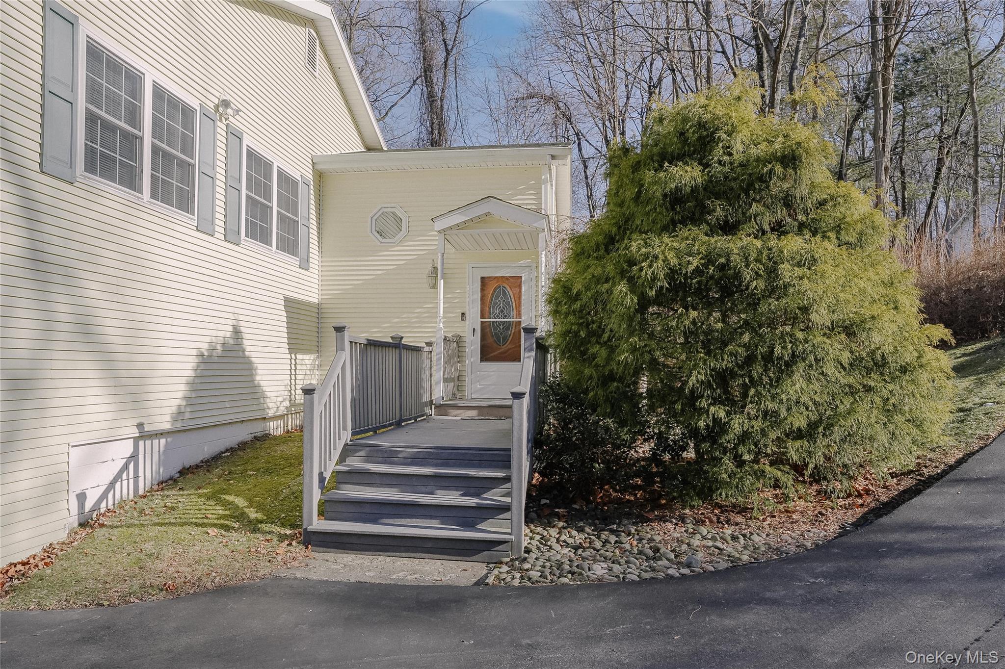 13 Edna Drive, Hyde Park, NY 12538