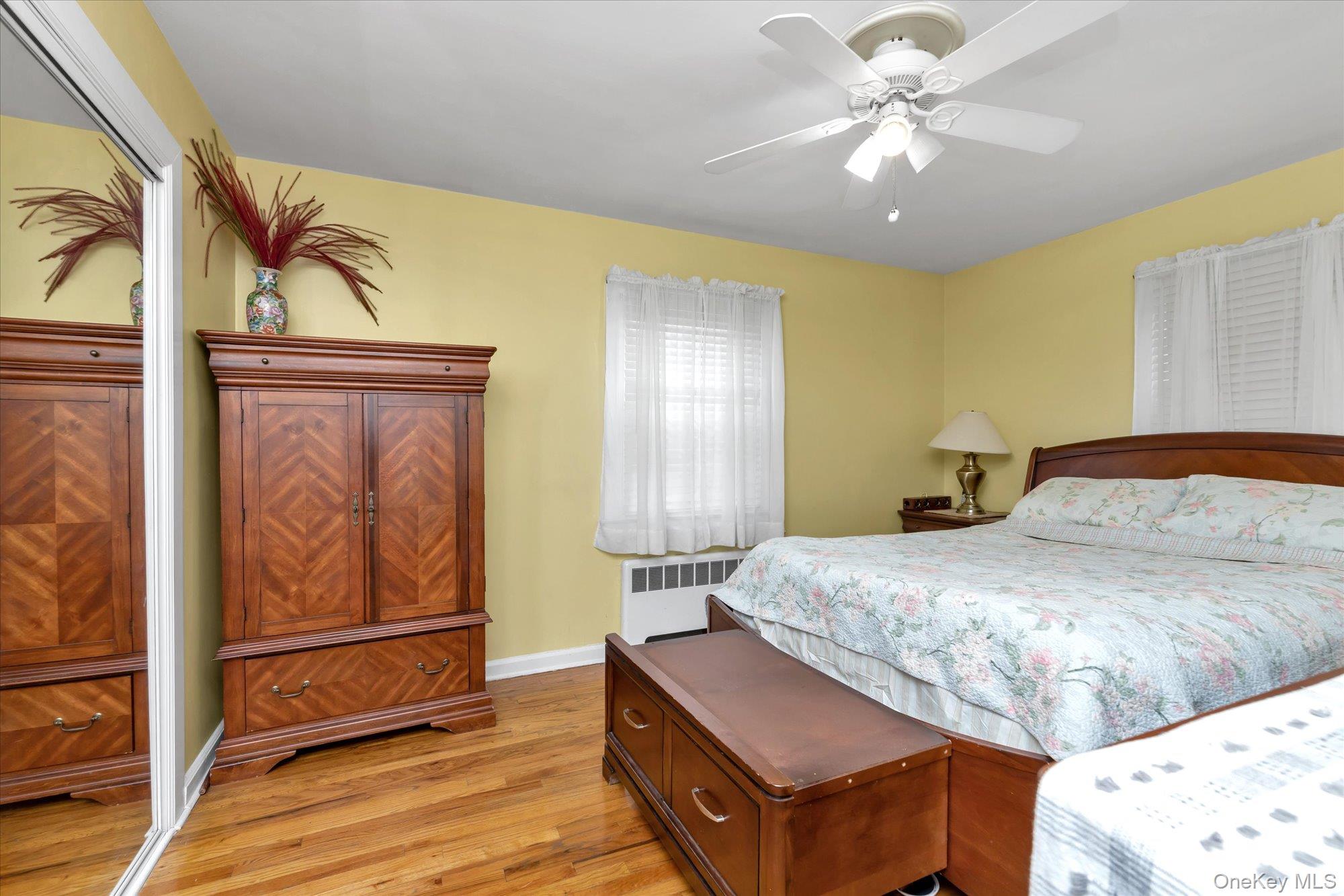 89 Foster Avenue, Valley Stream, NY 11580