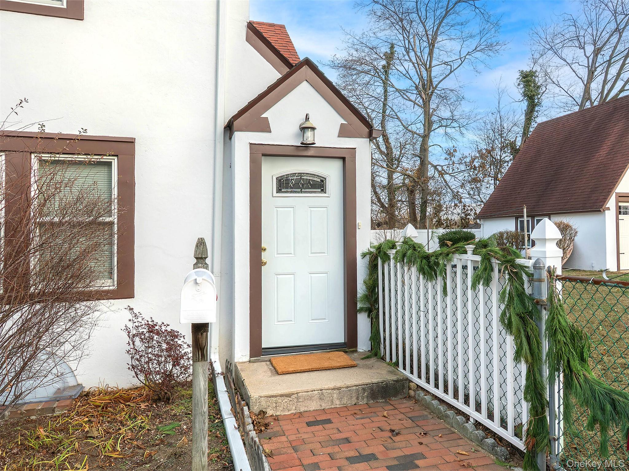 118 McLaughlin Street, Glen Cove, NY 11542